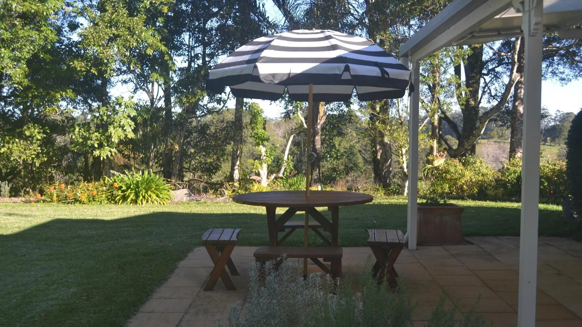 Parker Cottage Maleny Villa