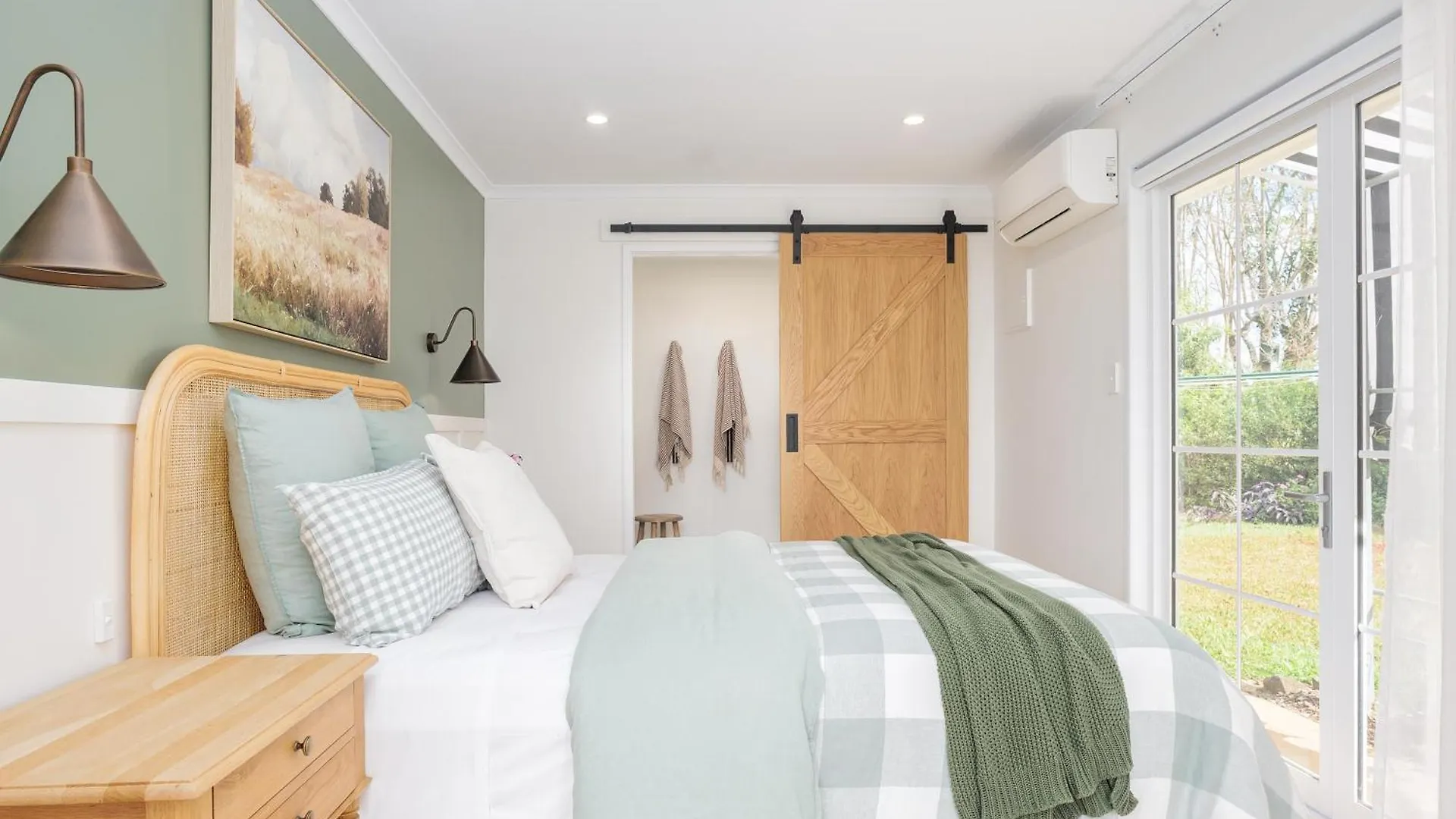 Parker Cottage Maleny 0*,  Australia